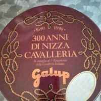 Scatola latta del 1990 panettone Galup