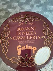 Scatola latta del 1990 panettone Galup