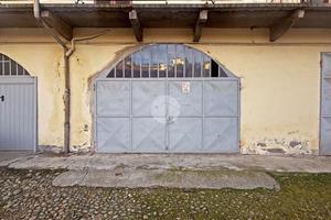 AUTORIMESSA A PINEROLO