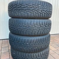 Gomme da neve toyota yaris