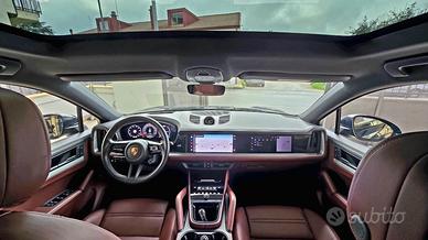 PORSCHE CAYENNE COUPE FACELIFT 3.0 E-HYBRID 470cv