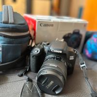 Fotocamera canon 800 D + Sigma 35 mm 1.4