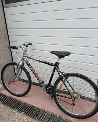 bicicletta specialaized 