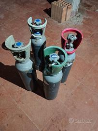 Bombole Ossigeno vuote da revisionare