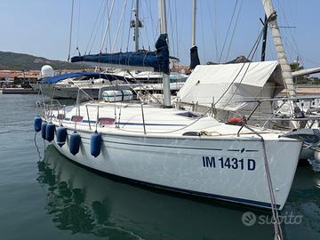 Bavaria 30 cruiser natante