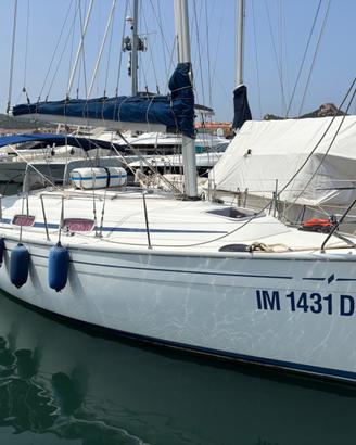 Bavaria 30 cruiser natante