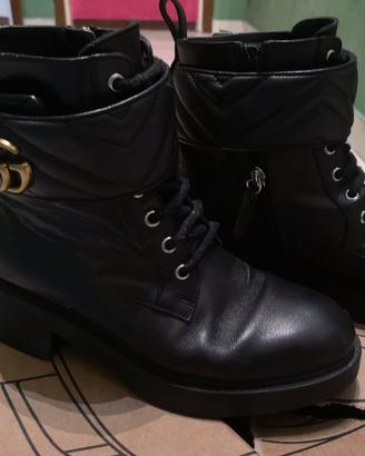 Stivaletti Gucci n37