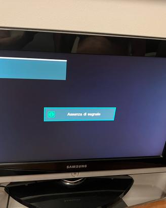 TV samsung 27 pollici con telecomando + Decoder