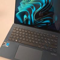 ASUS ZENBOOK 14” OLED i7-1260p 16gb ram 512 ssd