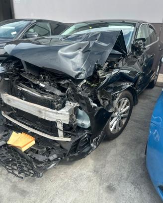 AudiQ3 Sportback incidentata 35 2.0 tdi s tronic