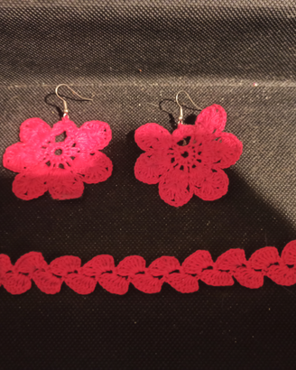Set orecchini e bracciale