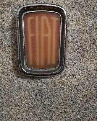 Fiat 500 Emblema Stemma anteriore 