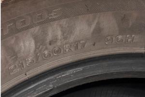 Gomme estive Bridgestone
