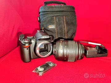 Nikon D3000 – Fotocamera Reflex Digitale 