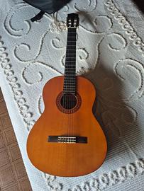 Chitarra classica Yamaha