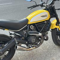 Ducati Scrambler 800 Icon 2018 con soli 20.000 km