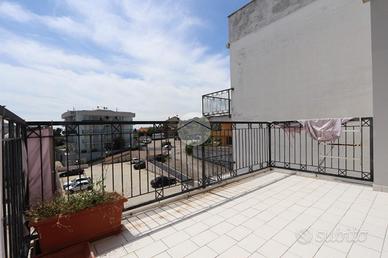 2 LOCALI A TORTORETO