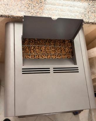 🔥STUFA A PELLET KING 60 GKI - 6,2 kW - Anno 2022