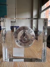 Orologio da tavolo moderno in vetro trasParente