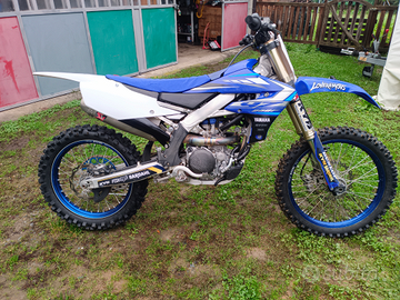 Yamaha yzf 250