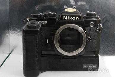 NIKON FE2 CON WINDER