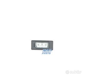 LUCE TARGA A LED AUDI A4 B8 07-15 CON PORTALAMPADA