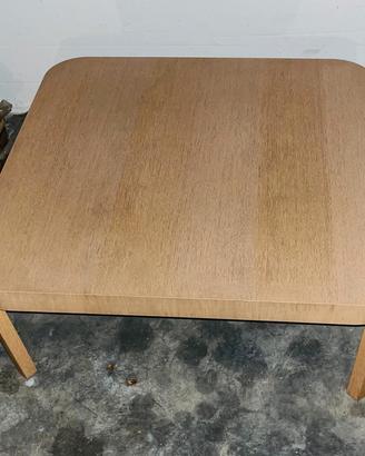 Tavolino in legno