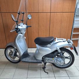 Aprilia Scarabeo 50 - 2014 km 13.000