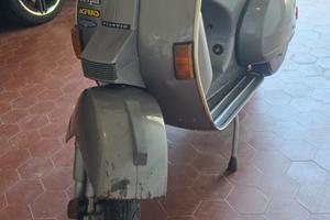 Vespa 200Arcobaleno
