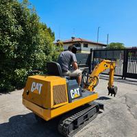 E246- Escavatore Caterpillar
