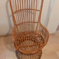 Poltrona in legno di bambù