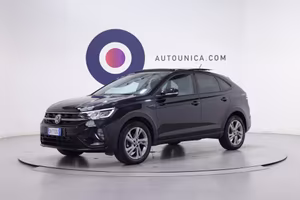 Volkswagen Taigo 1.0 TSI 110 CV DSG R-LINE FARI LE