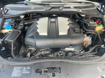VW Touareg 3.0 V6 tdi tiptronic - Ricambi