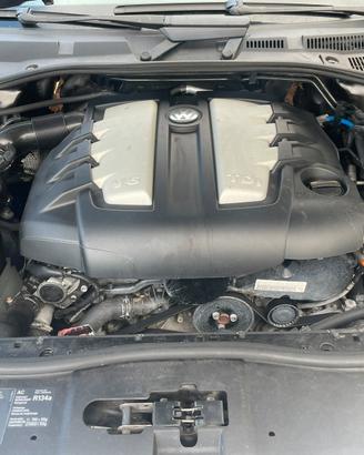 VW Touareg 3.0 V6 tdi tiptronic - Ricambi