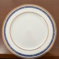 Piatti in porcellana