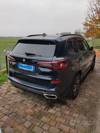 BMW X5 XDRIVE 25D MSPORT