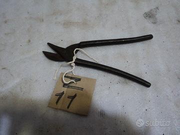 Forbice antica con n z 11