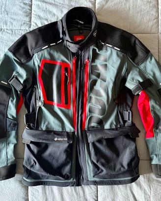 Giacca moto 4 stagioni Ducati modello Strada C5