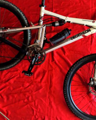 MTB Decathlon NEUF Rochrider 9.1