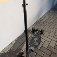 Monopattino 4 ruote