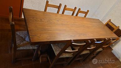 Tavolo in legno massello
