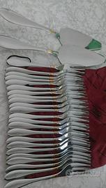 Set dolce Inoxpran acciaio e dettagli oro 20pz