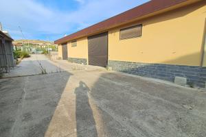 Catanzaro - viale magna grecia locale