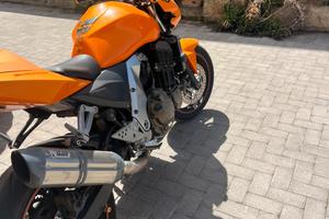 Moto naked z750 Kawasaki