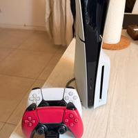 PLAYSTATION 5 SLIM con base ricarica
