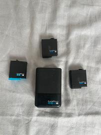 Kit GoPro: caricatore + 3 Batterie