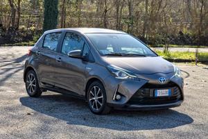 Toyota Yaris 1.5 Hybrid 5 porte Business 2018-E6 A