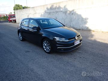 Volkswagen Golf Variant 2.0 TDI Highline BlueMotio