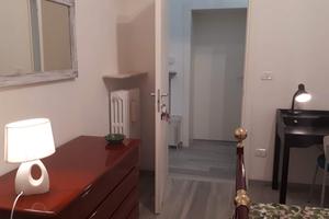 Stanza letto 1 piazza 1/2 uso singola