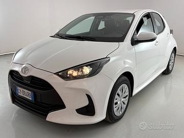 TOYOTA Yaris IV 2020 - Yaris 1.5h Active